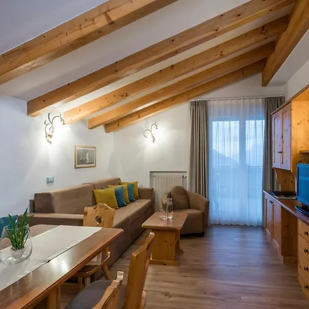 Appartementhaus Hirzer Aparthotel