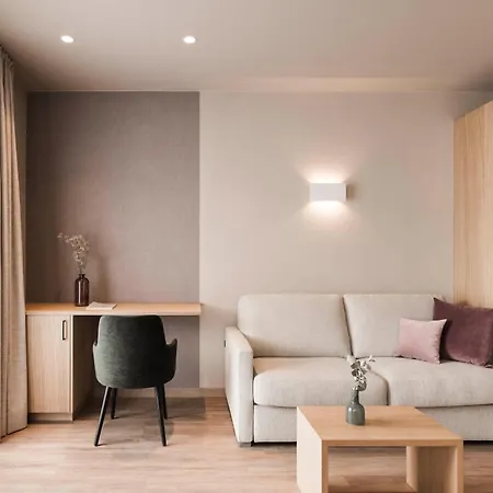 Aparthotel Appartementhaus Hirzer 3*